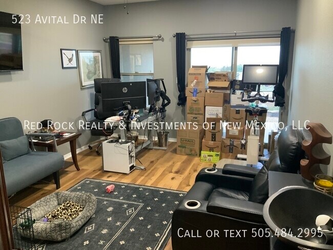 Building Photo - 523 Avital Dr NE