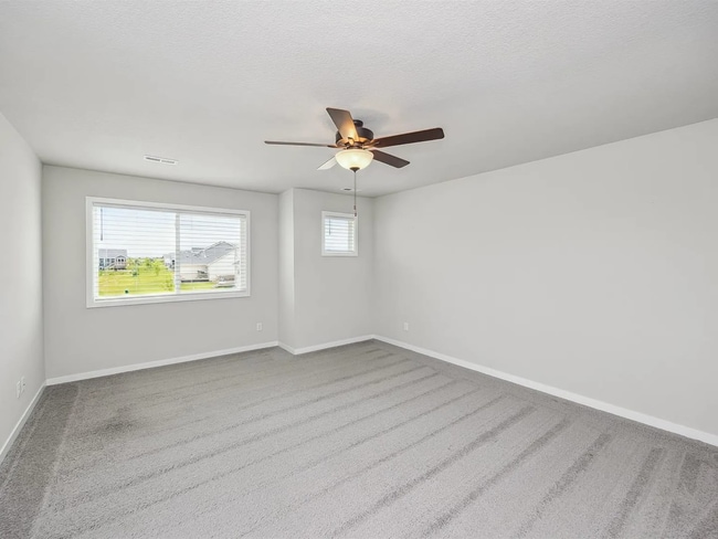 Building Photo - Bright & Modern 4-Bedroom Home in Deer Cre...
