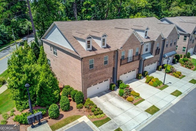 Building Photo - 1450 Edgebrook Ct NE