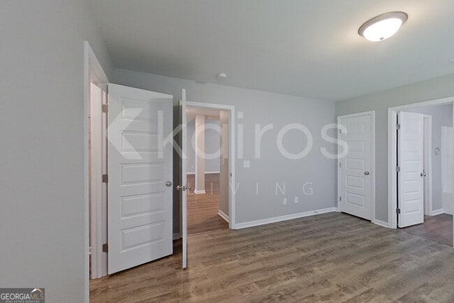 Building Photo - 203 Western Red Cedar Dr
