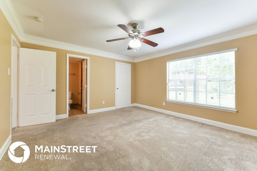 Building Photo - 12226 Barrett Brae Dr