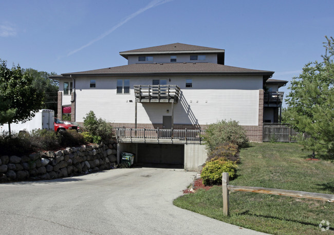Building Photo - 6645 Scattergood Ln