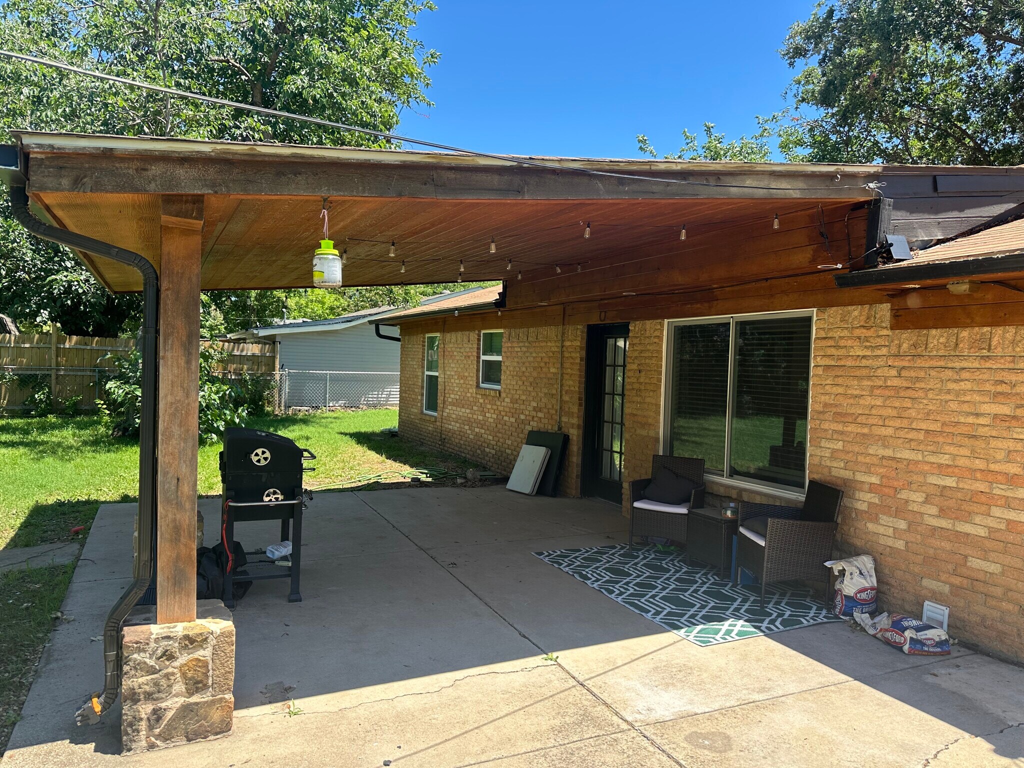 Building Photo - 7701 Janetta Dr