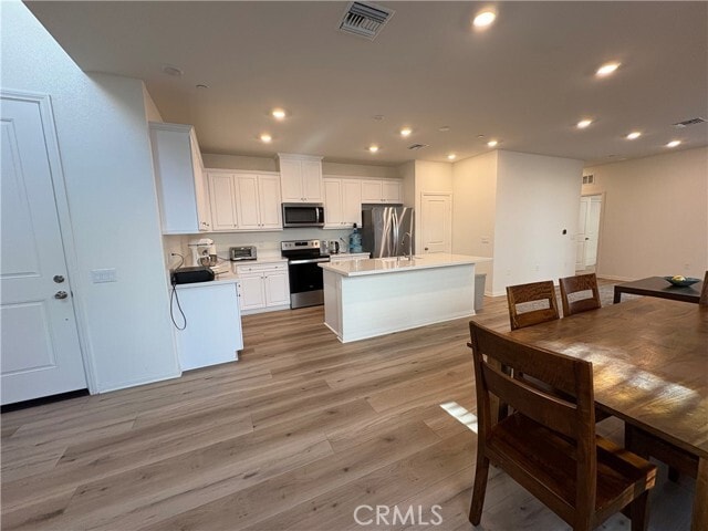 Building Photo - 16149 Alamo Ct