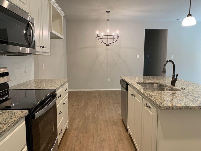 Building Photo - 1223 Preston Trails