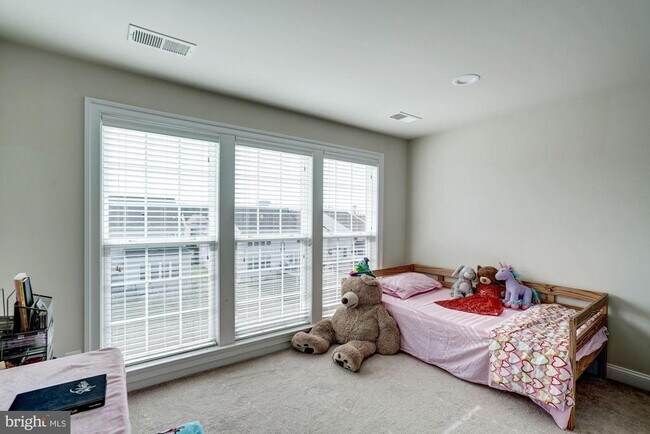 Building Photo - 42749 Wilmar Square