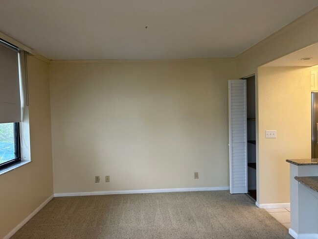 Building Photo - 3490 N Key Dr