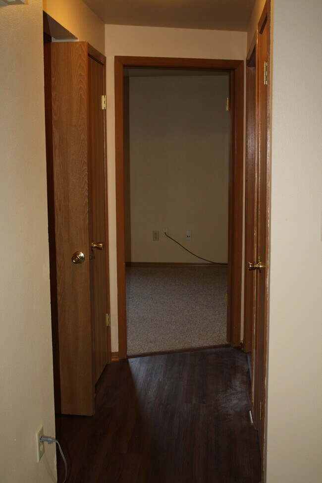 Building Photo - 3508 S 43rd St