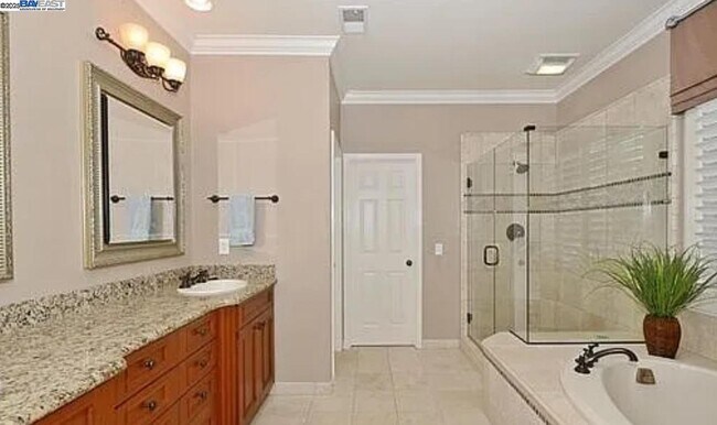 Building Photo - 2608 Rasmussen Ct