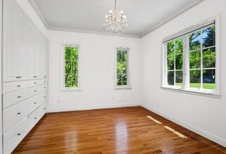 Building Photo - 169 Sausal Dr