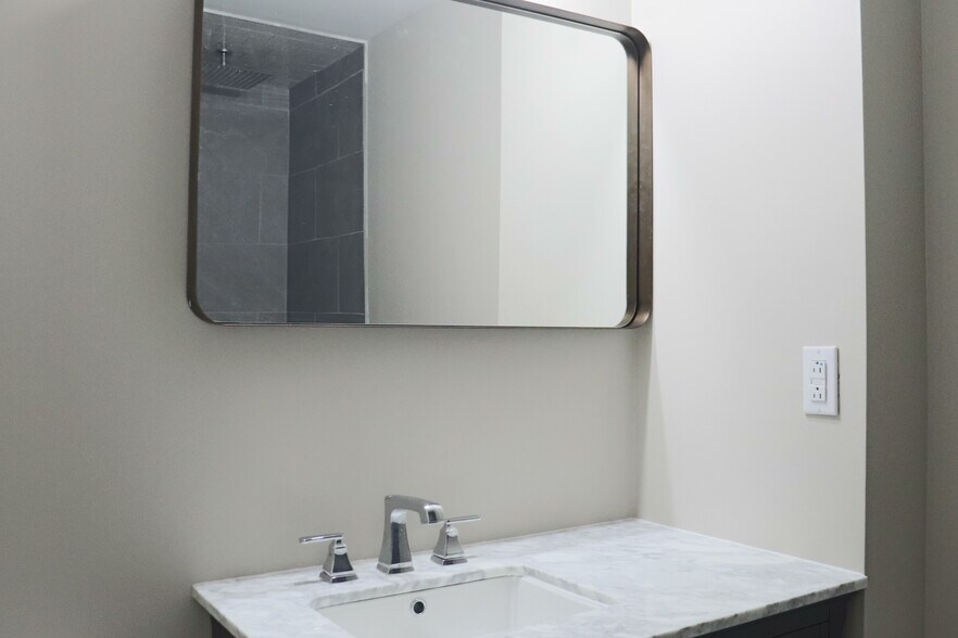 basement bath - 200 W Ingomar Rd