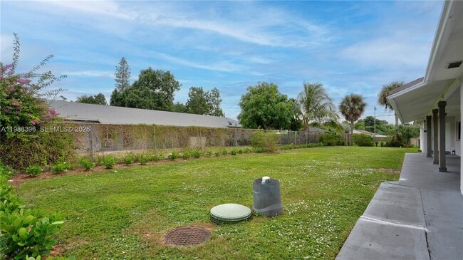 Building Photo - 4658 Myla Ln