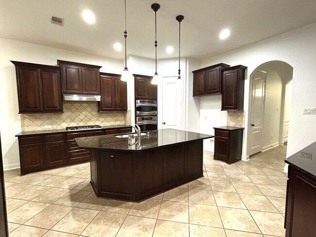 Building Photo - 17423 Hanoverian Dr