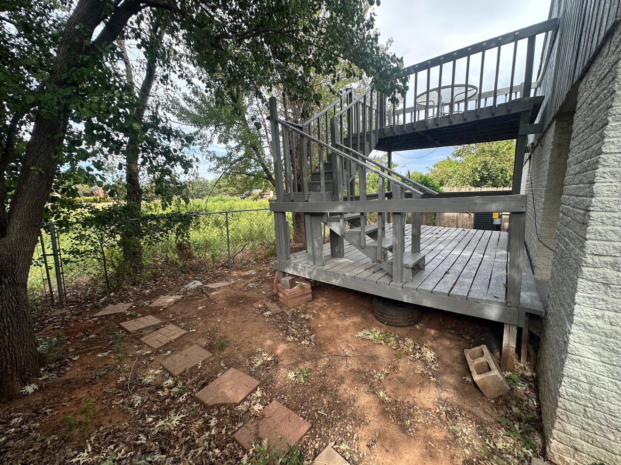 Two story deck - 6107 Gaelic Glen Dr