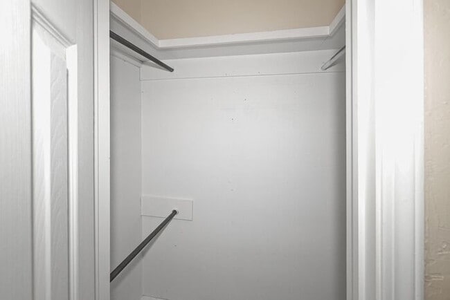 Building Photo - 5307 Winslow St