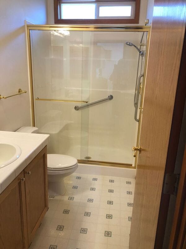 Building Photo - 3328 Lake Glenn Dr