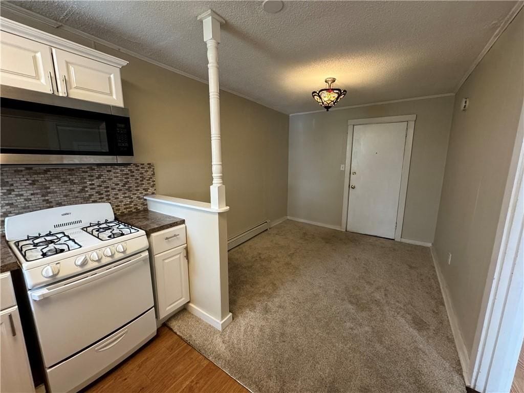 Building Photo - 38 Freebody St