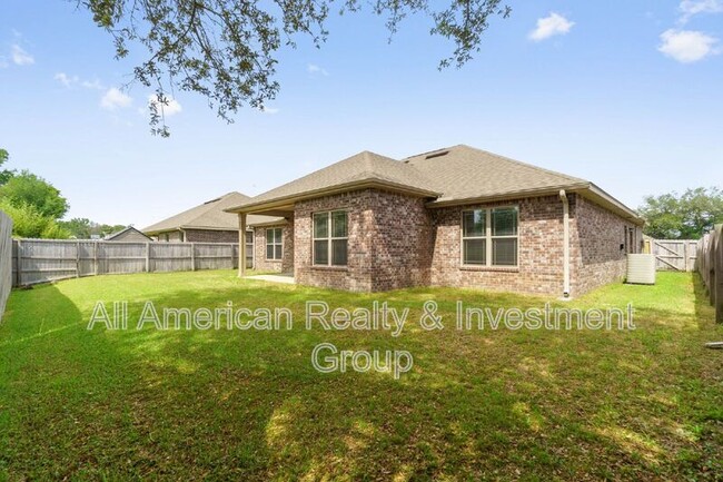 Building Photo - 2336 Cummings Dr