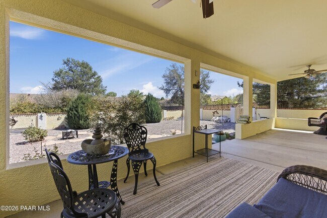 Building Photo - 5775 Goldenrod Way