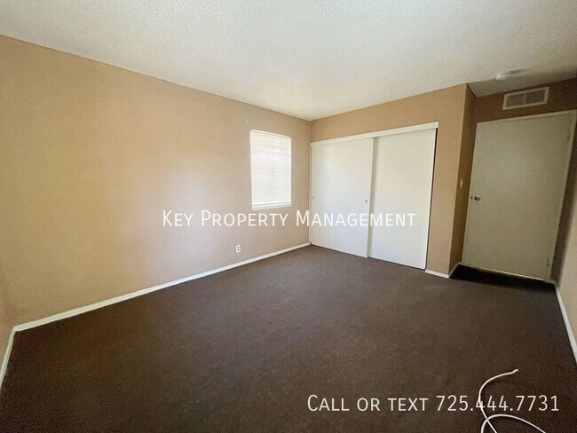 Building Photo - 5340 Retablo Ave