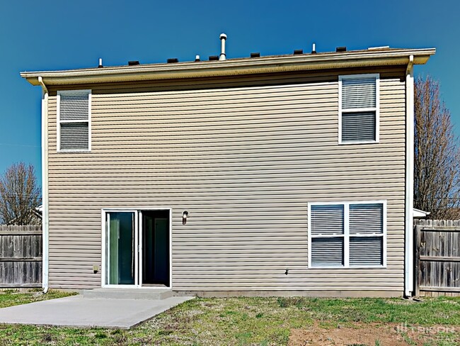 Building Photo - 4648 Cather Ct