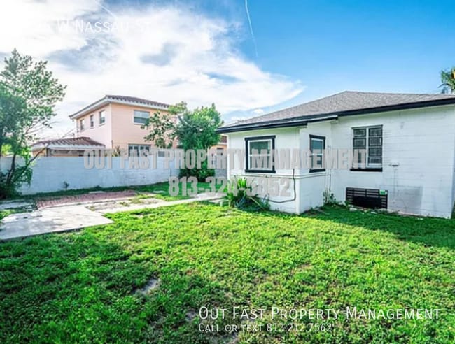 Building Photo - 1326 W Nassau St