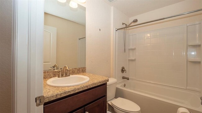 Building Photo - 6856 Wirevine Dr