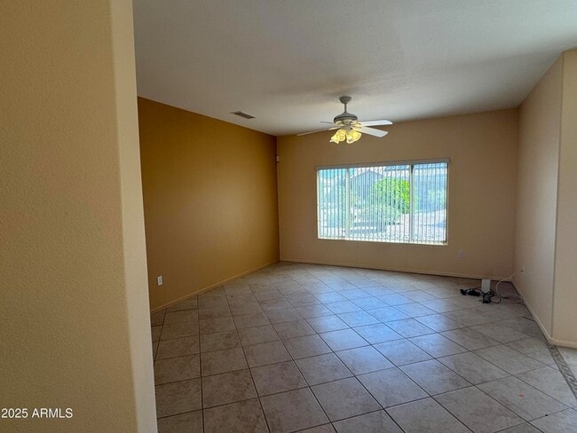 Building Photo - 16216 W Mountain Pass Dr