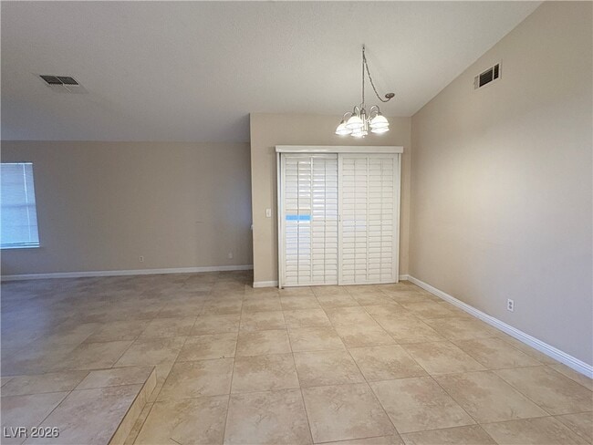 Building Photo - 7175 Sawtooth Dr