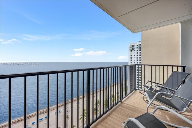 Building Photo - 2201 S Ocean Dr