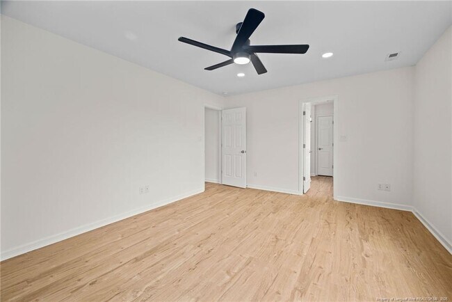 Building Photo - 38 Beadle Ct