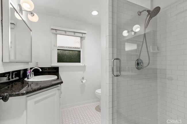 Building Photo - 256 1/2 Avenida Madrid Unit B