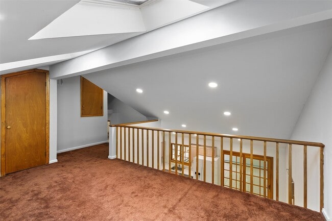 Building Photo - 934 Lester Rd