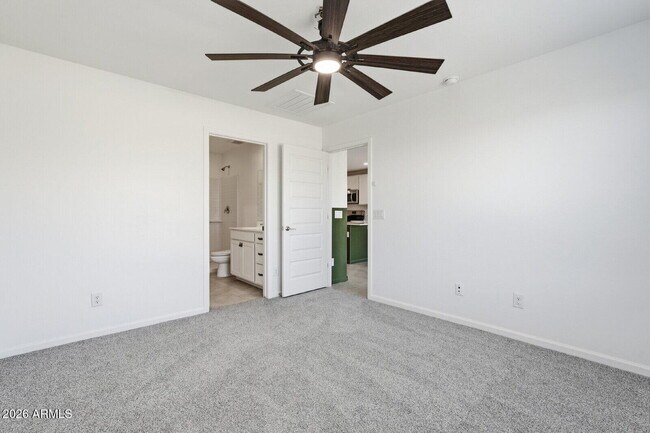 Building Photo - 12168 E Sunflower Ln