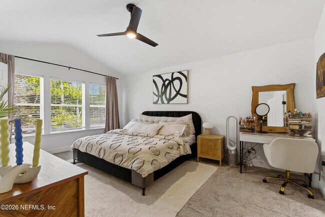 Building Photo - 7990 Baymeadows Rd E