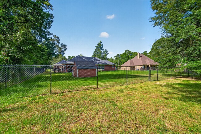Building Photo - 2311 Flamingo St