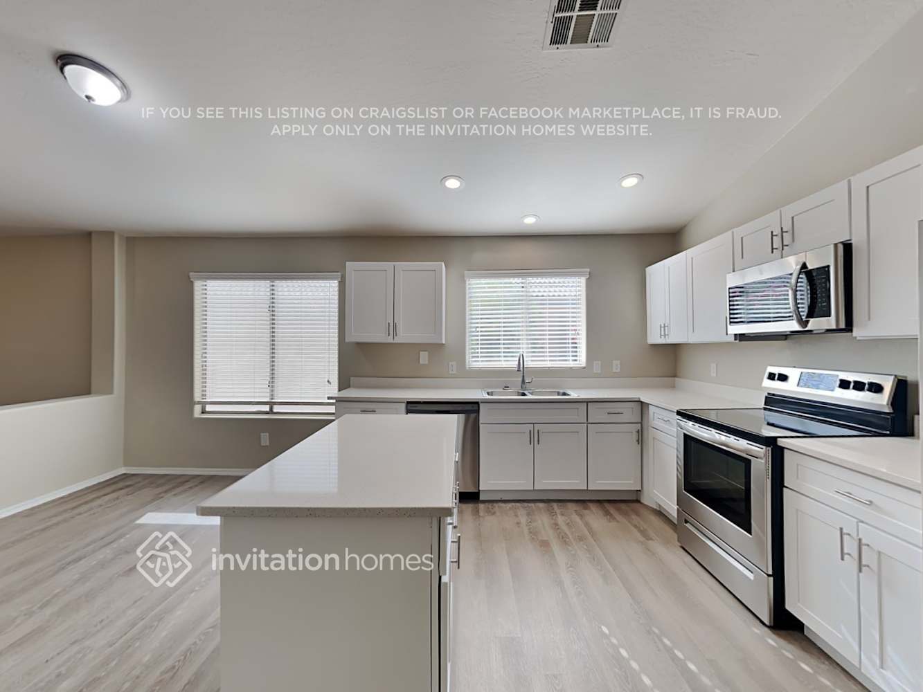 Building Photo - 13383 W Watson Ln