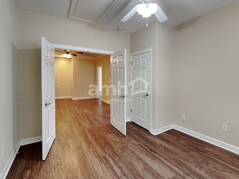 Building Photo - 4307 Sages Ave