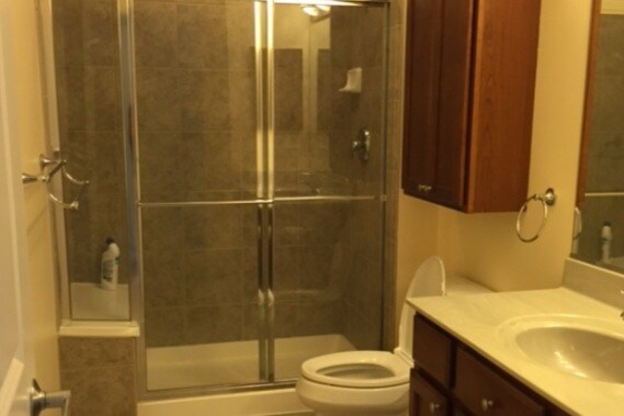 Master bath has walk in shower - 405 S Creekside Dr