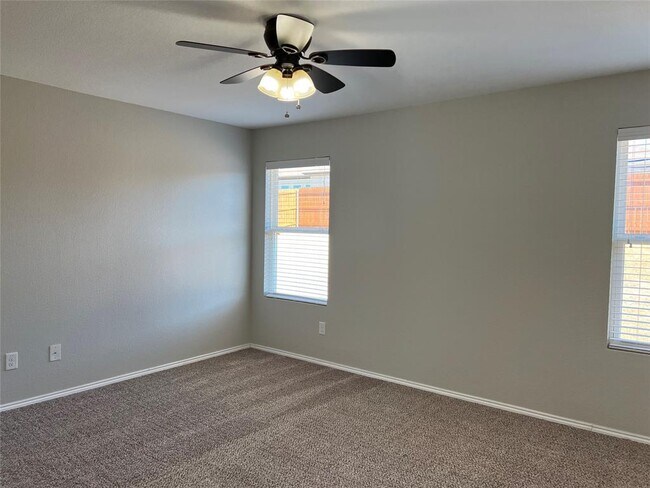Building Photo - 1427 Swan Ridge Dr