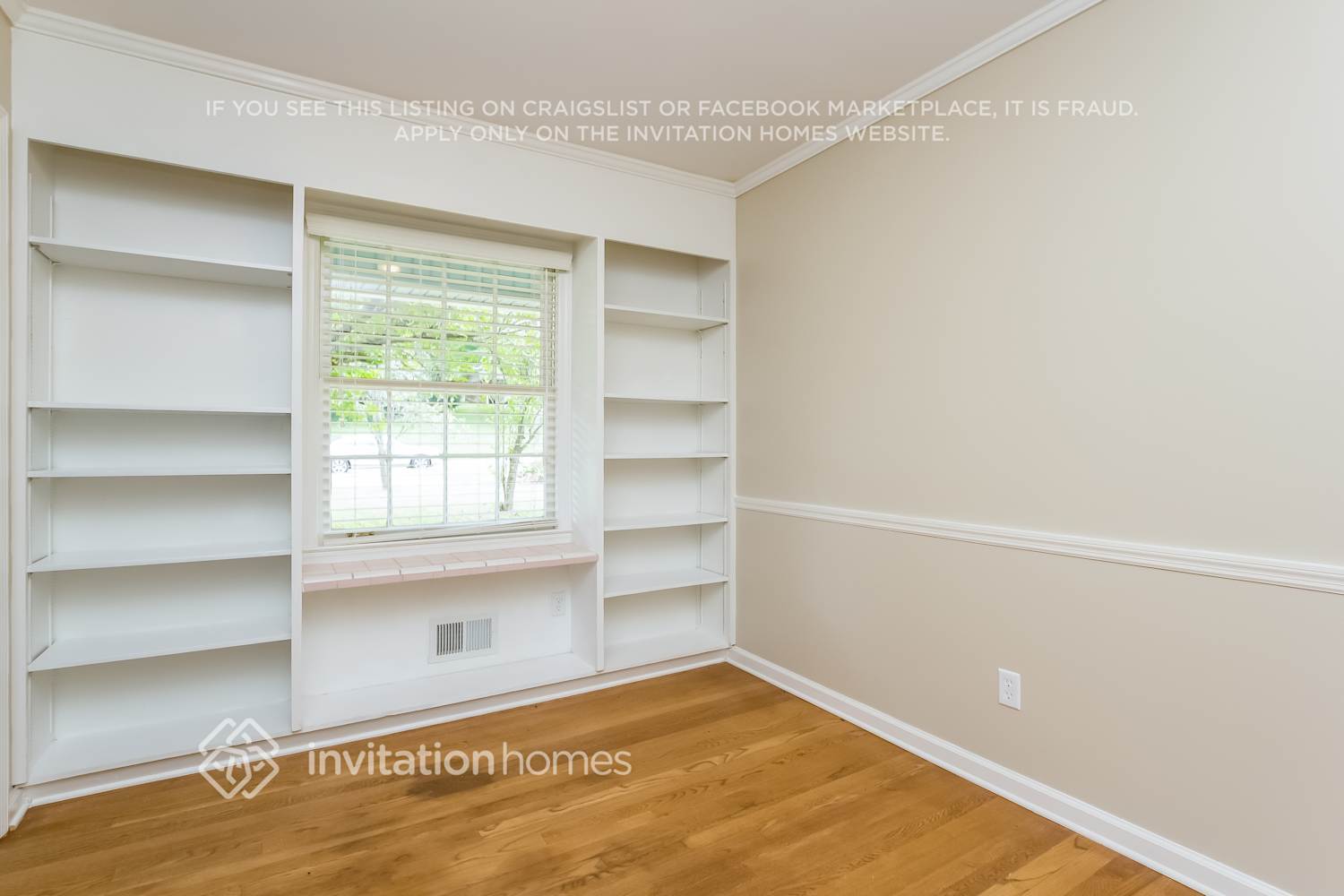 Building Photo - 680 Foxcroft Cir SE
