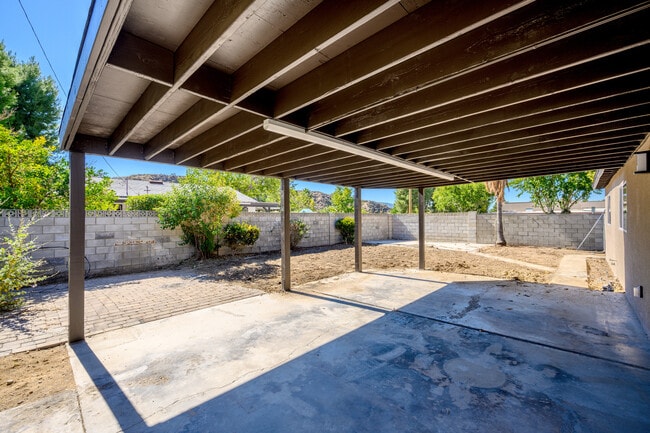 Building Photo - 22570 Los Tigres Dr