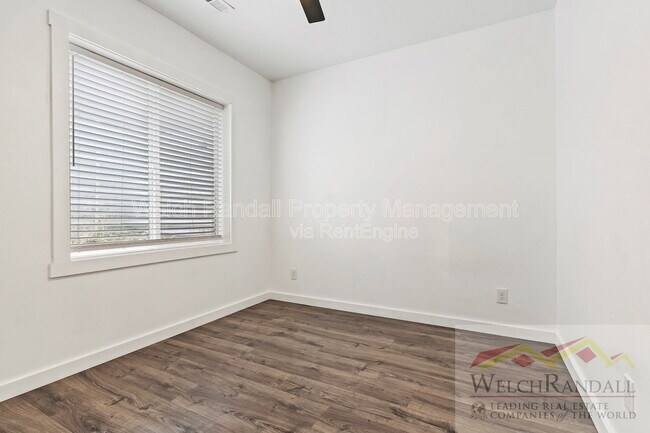 Building Photo - 433 N 100 W
