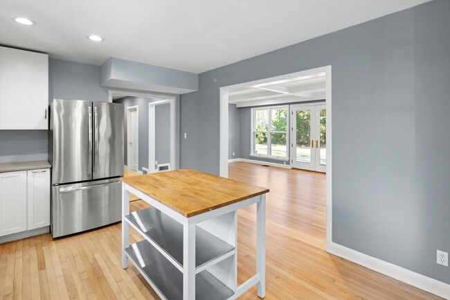 Building Photo - Biltmore Forest Home