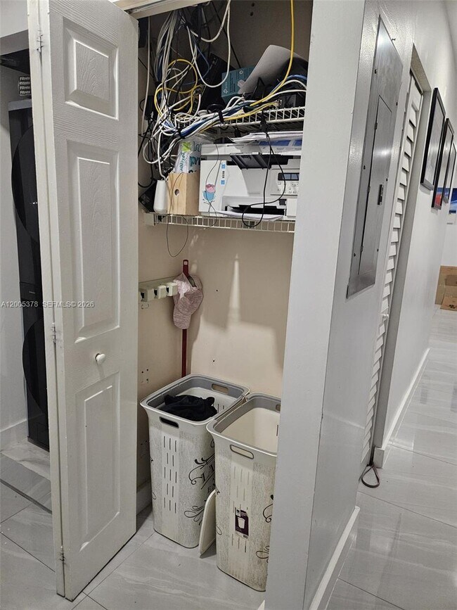 Building Photo - 16314 SW 97th St