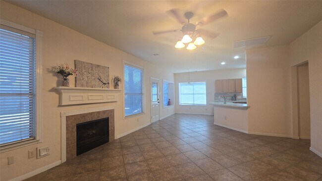 Building Photo - 14043 Fairwood Breeze