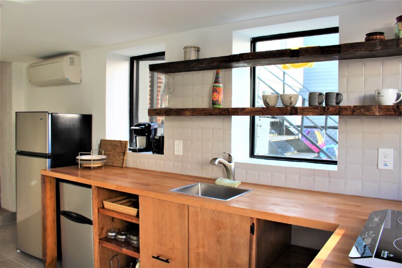 Building Photo - 1318 Corbin Pl NE