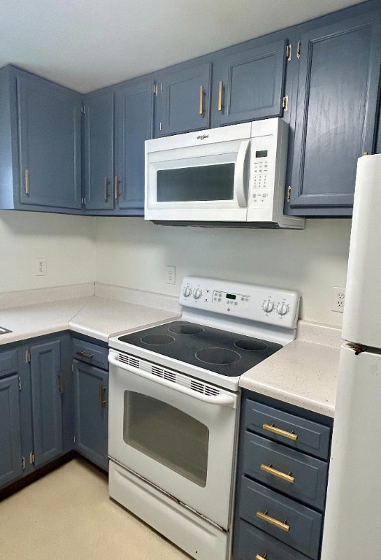 Building Photo - 286 S Branch St