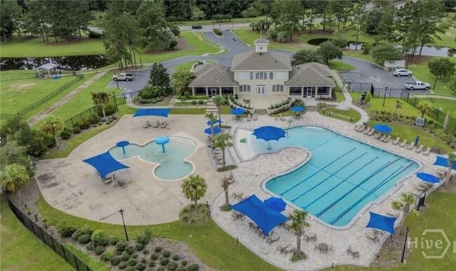 Building Photo - 44 Spg Lk Cir