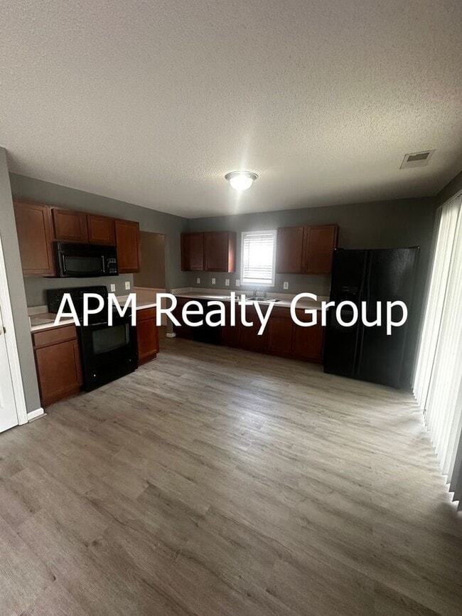 Building Photo - Clemson Road Convenient 4 Bedroom